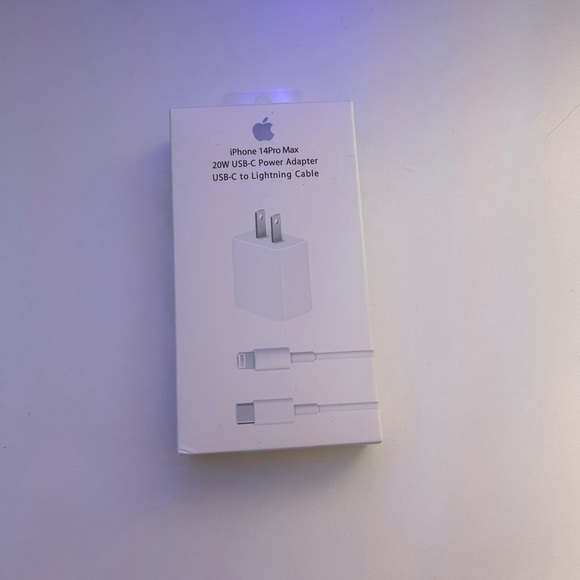 IPHONE FAST CHARGER KIT - Picture 1 of 2